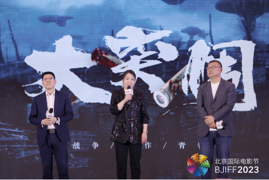 2.6万大学生共演大突围，青春与历史的交响