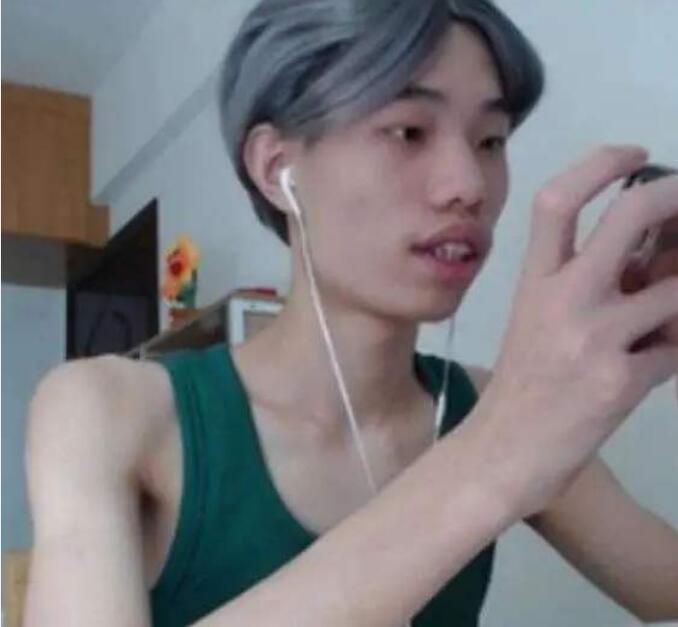 探索和平精英的多元战场，PC端与移动端的精彩碰撞