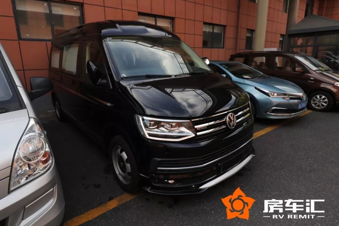 汇众汽车7座商务车，商务出行的新选择