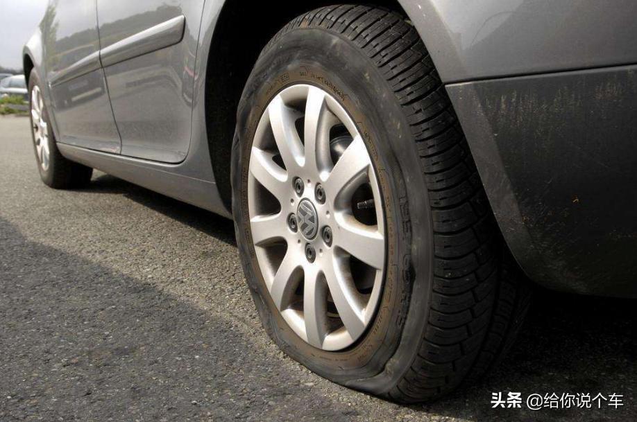 拯救爱车，自动挡汽车电瓶亏电的恢复电量全攻略