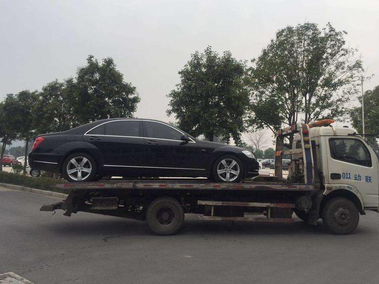 汽车小电瓶亏电的恢复方法与预防措施