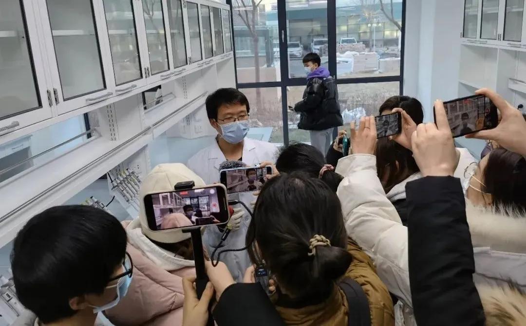 汽车电瓶电量检测仪，守护爱车启动的隐形英雄