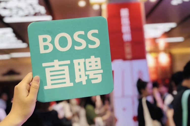 揭秘天机网，互联网时代的神秘探索者