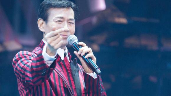 郑少秋，岁月如歌，经典不朽—记其演唱会盛况