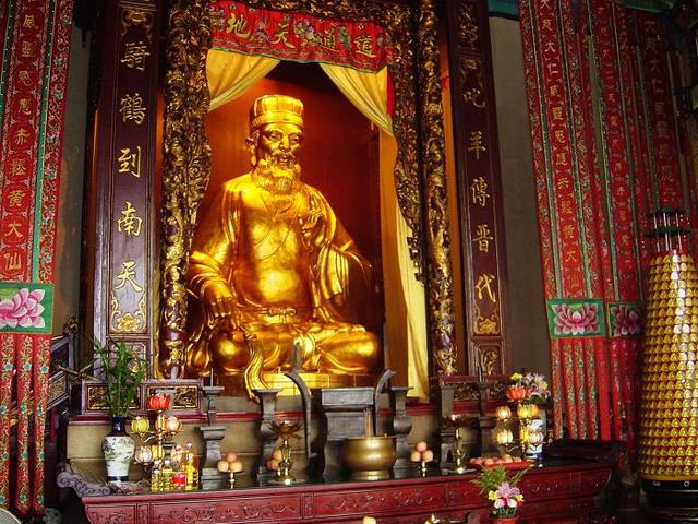 黄大仙精准大全正版资料—揭秘传统信仰与现代生活的奇妙融合