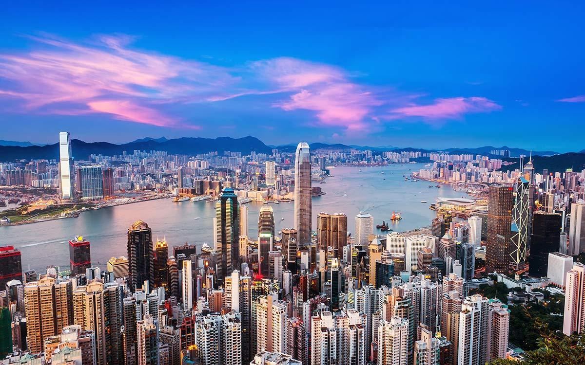 2035年，新奥历史开奖记录的香港回望与展望
