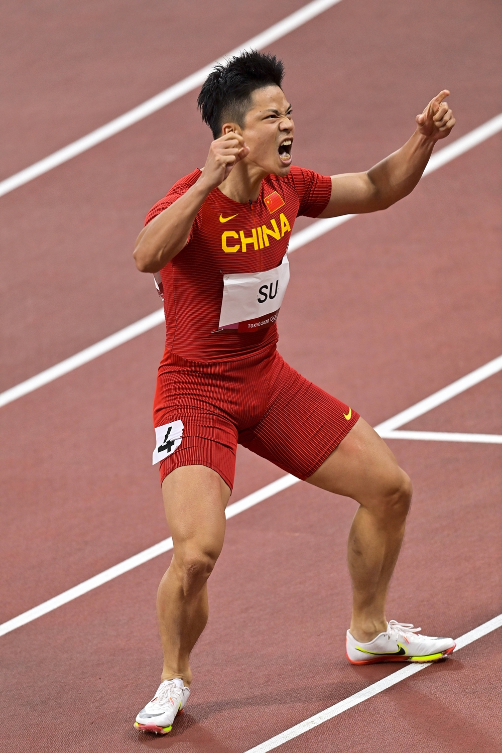 2019年香港开奖记录与中彩故事，梦想照进现实的瞬间