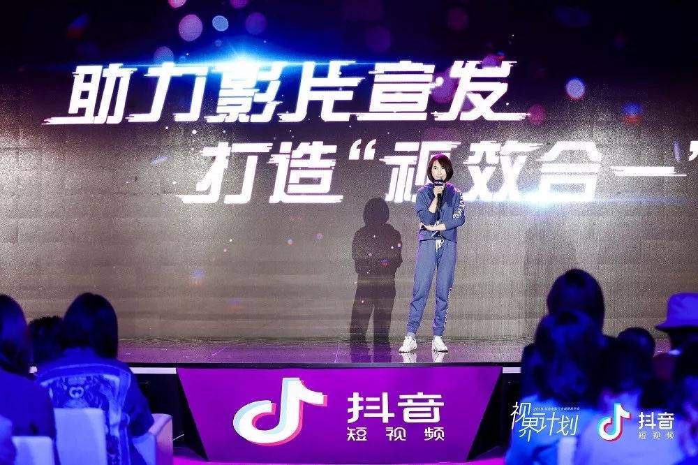 银女娱乐论坛,网络文化的新兴阵地与女性声音的多元展现