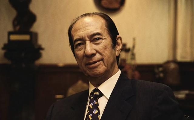 澳门六叔公资料论坛官方网页，揭秘与风险并存的网络空间探索之旅