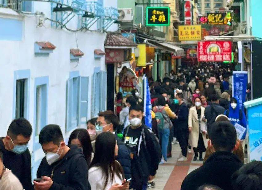 澳门六哥今日最新消息视频大全，揭秘澳门口岸新动态与社区生活点滴