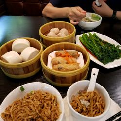 澳门美食探索，揭秘六记粥面的独特魅力与价格实惠